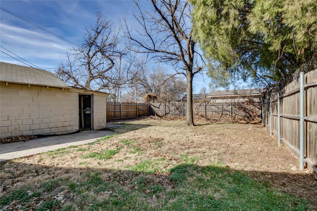 2345 NW 19th Street