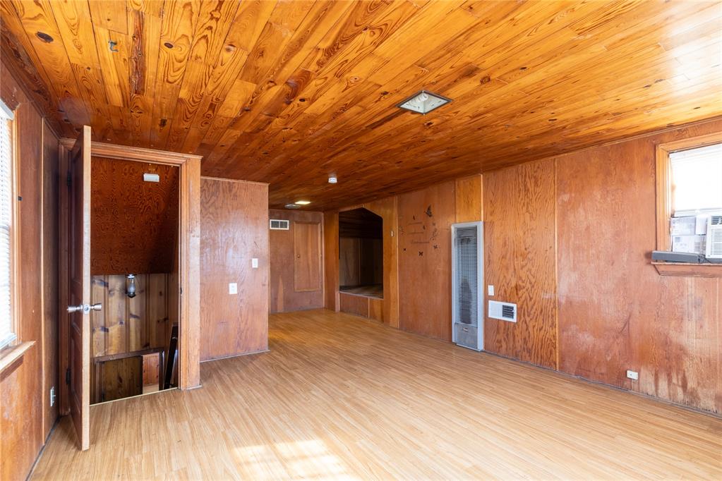1037 NW 100th Street