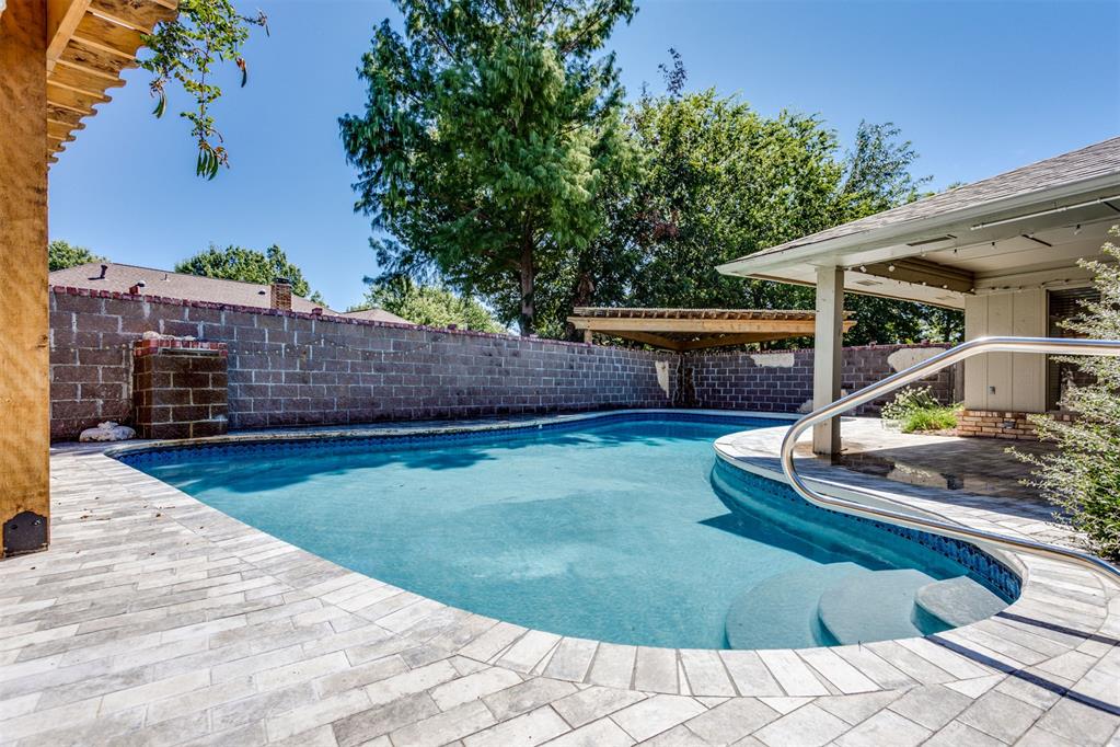 5600 NW 83rd Street