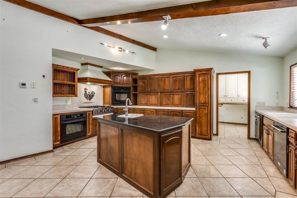 5600 NW 83rd Street