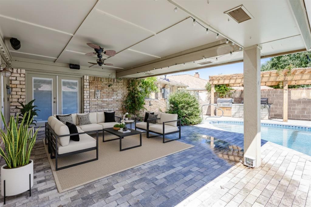 5600 NW 83rd Street