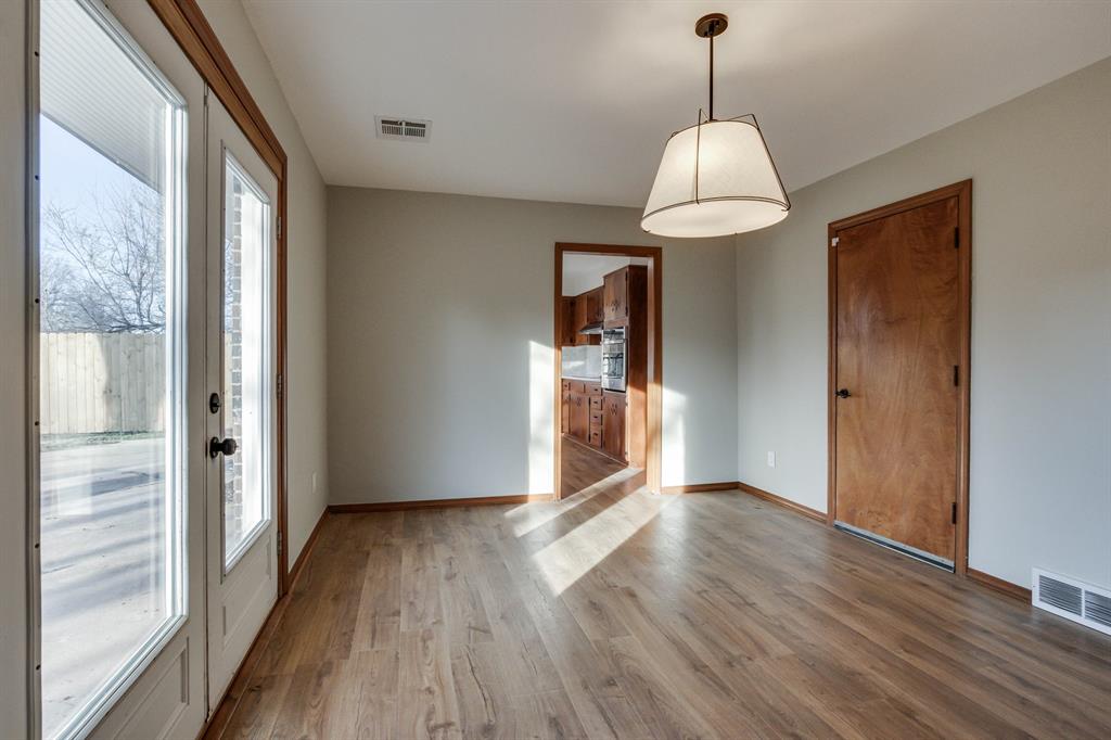 4208 NW 43rd Street