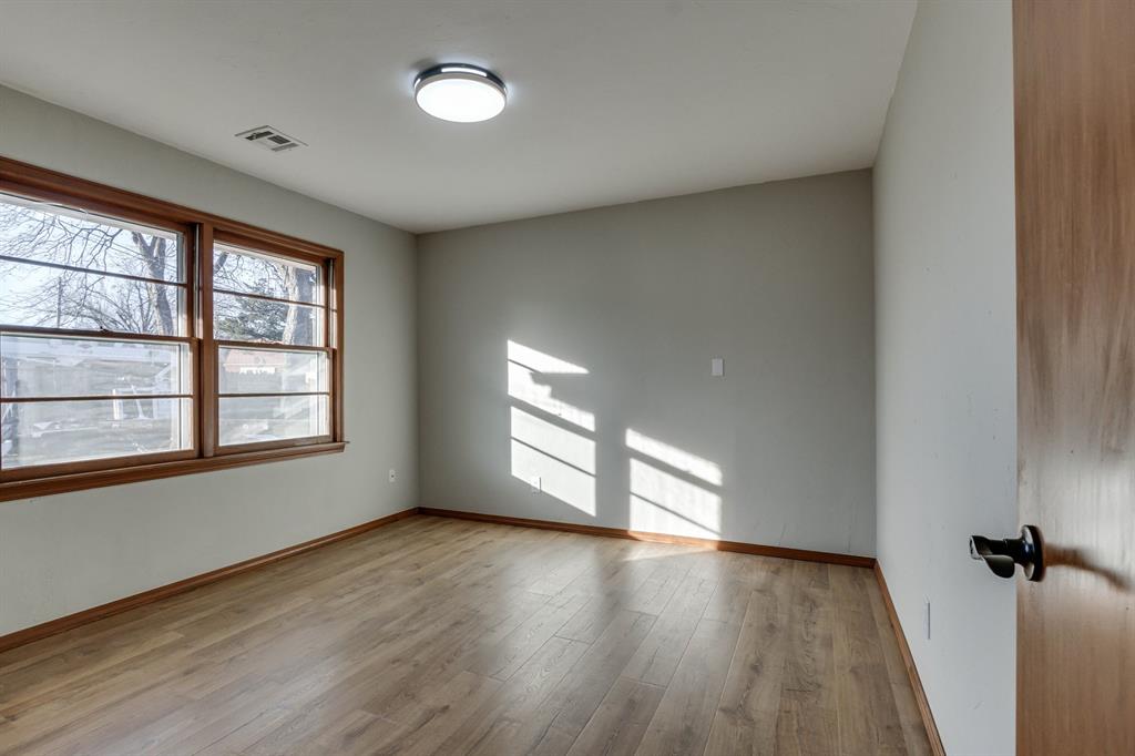 4208 NW 43rd Street