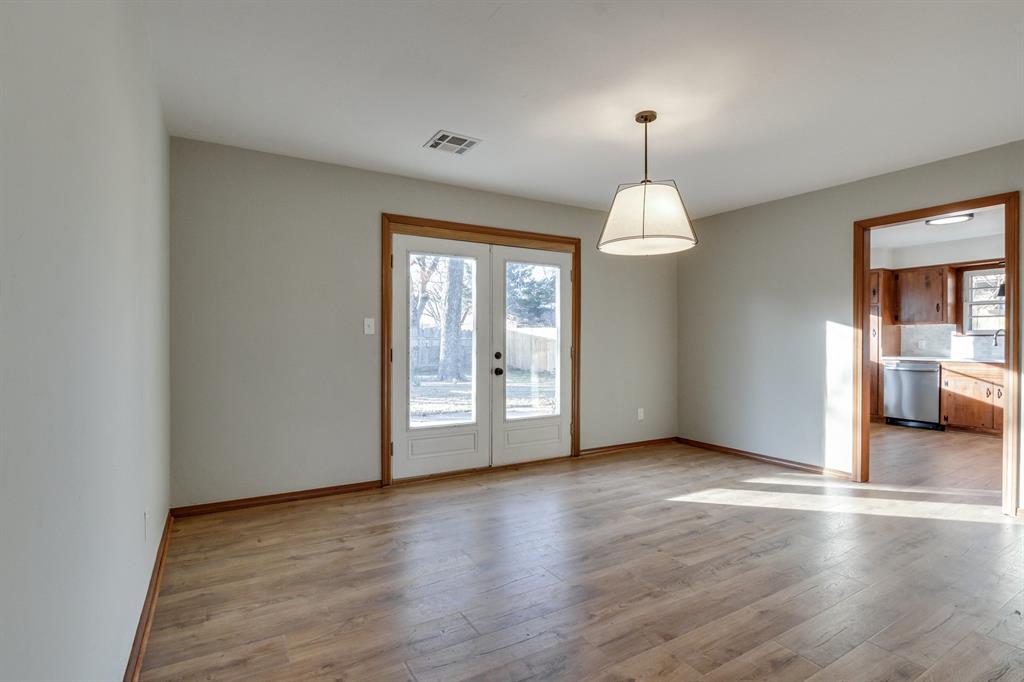 4208 NW 43rd Street