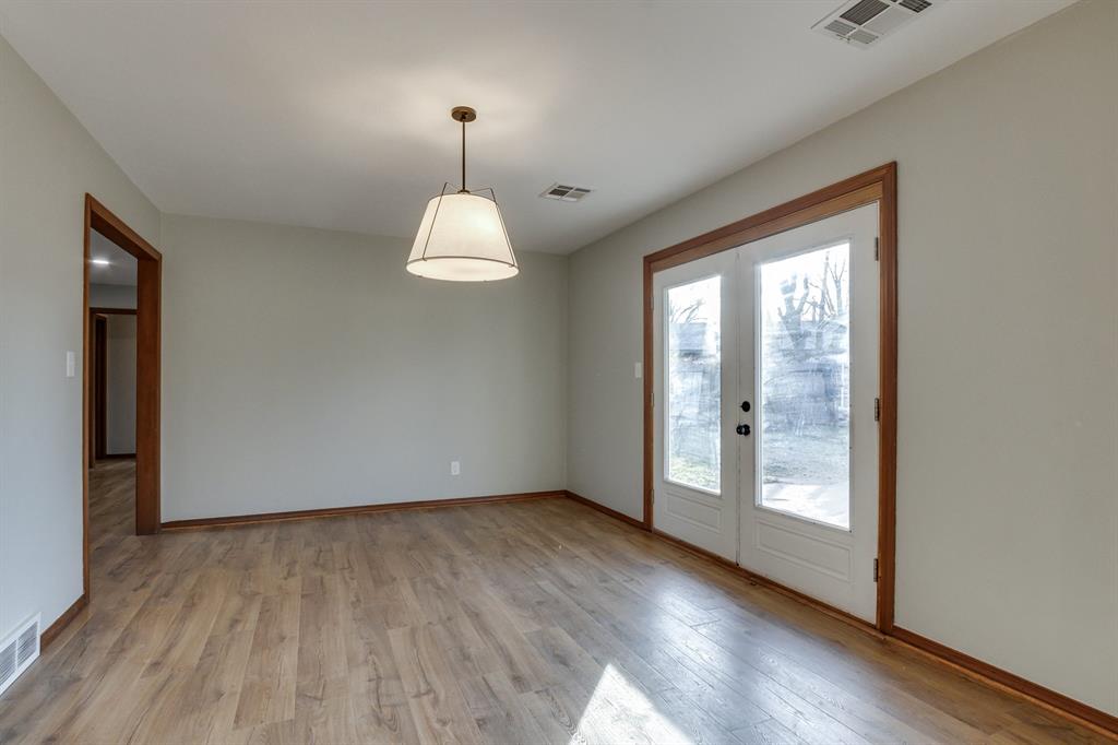 4208 NW 43rd Street