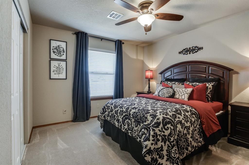 6121 Westlane