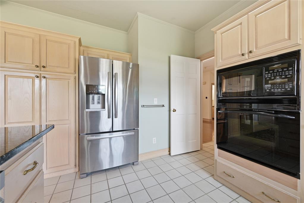 5515 Fairway Drive