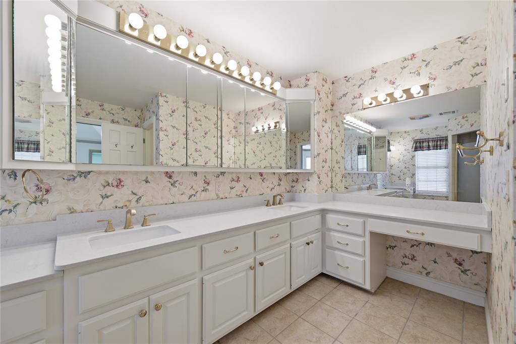 5515 Fairway Drive