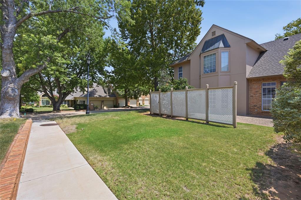 5515 Fairway Drive
