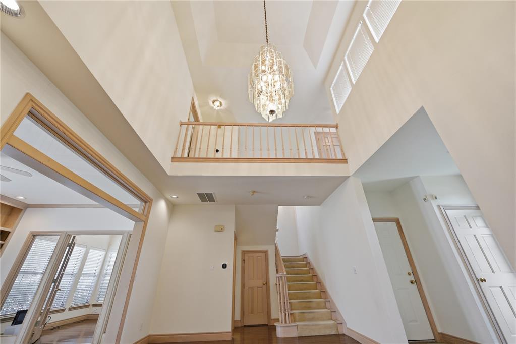 5515 Fairway Drive
