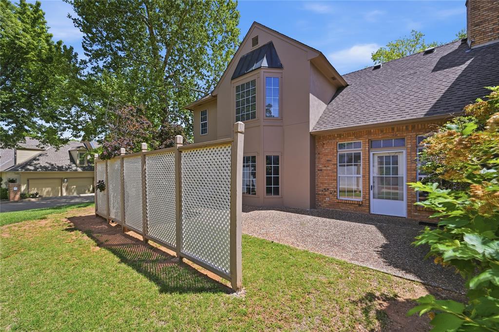 5515 Fairway Drive