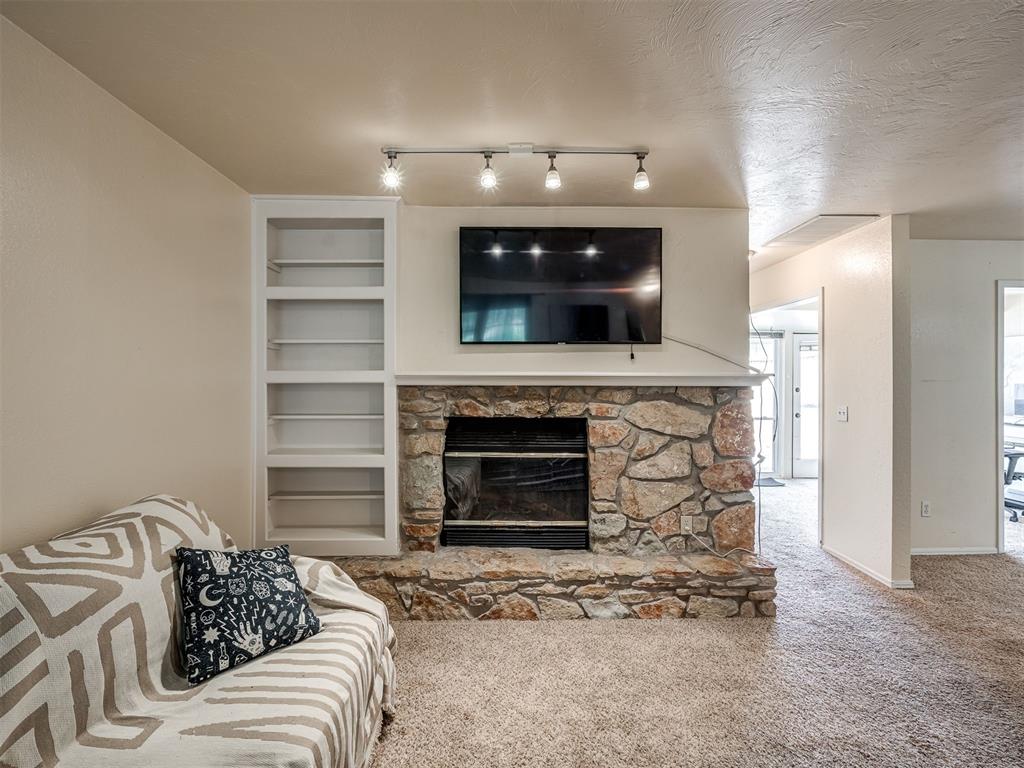 14021 Crossing Way Unit: E