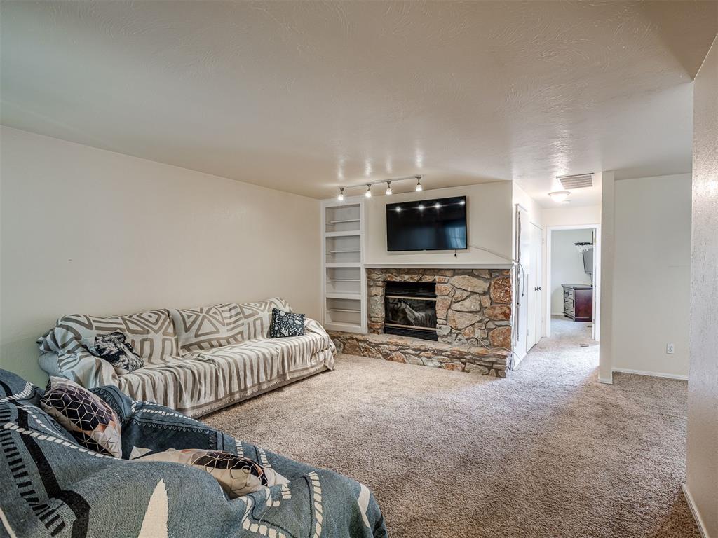 14021 Crossing Way Unit: E