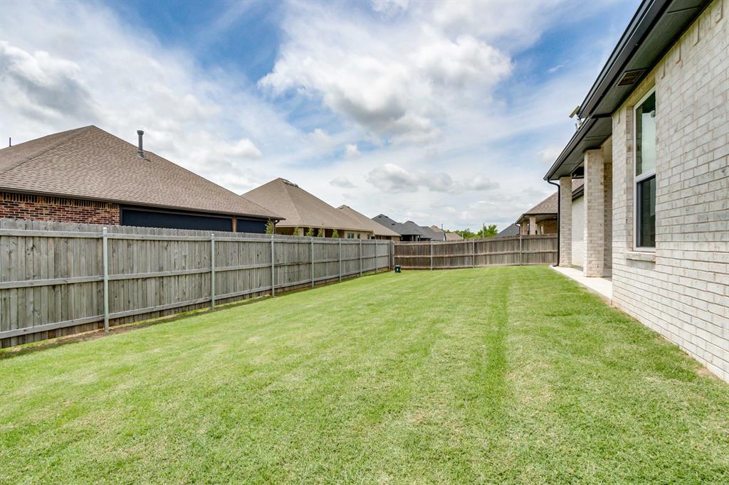 9308 NW 84th Street