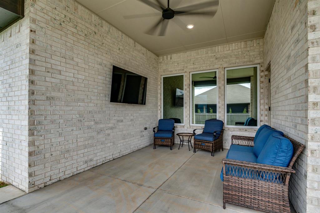9308 NW 84th Street
