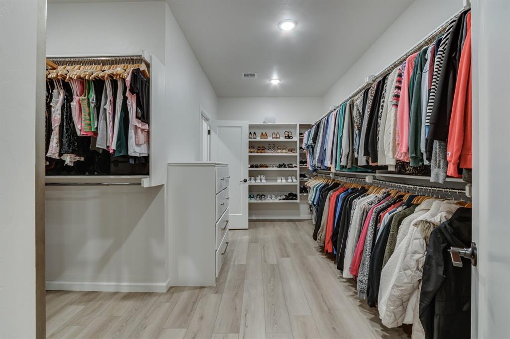 9308 NW 84th Street