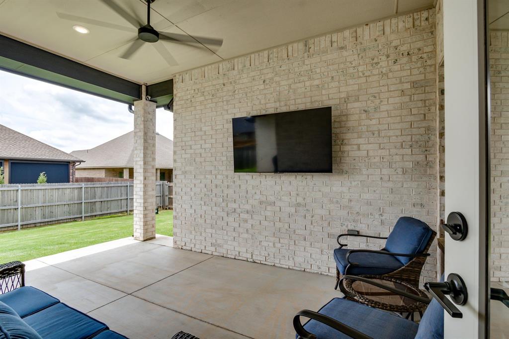 9308 NW 84th Street
