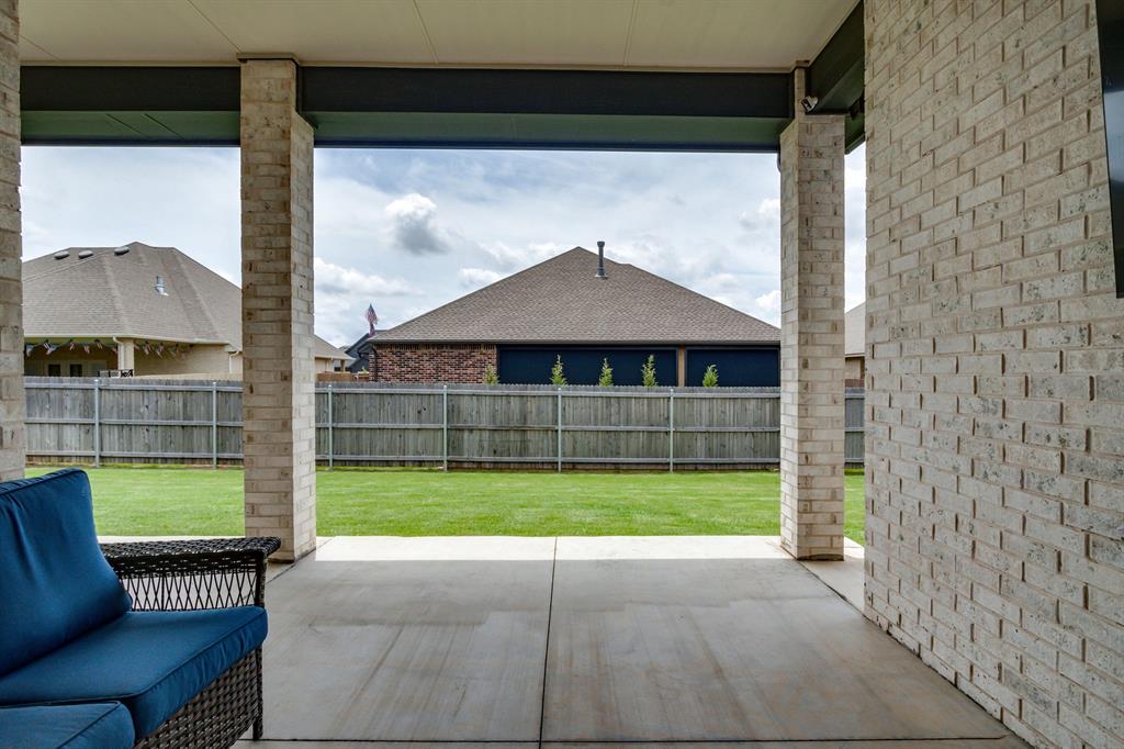9308 NW 84th Street