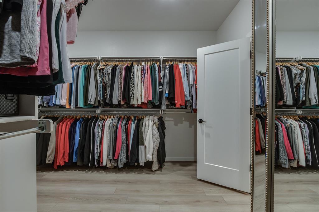 9308 NW 84th Street