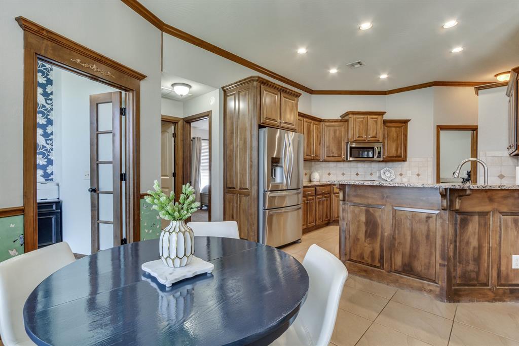 8920 NW 111th Street