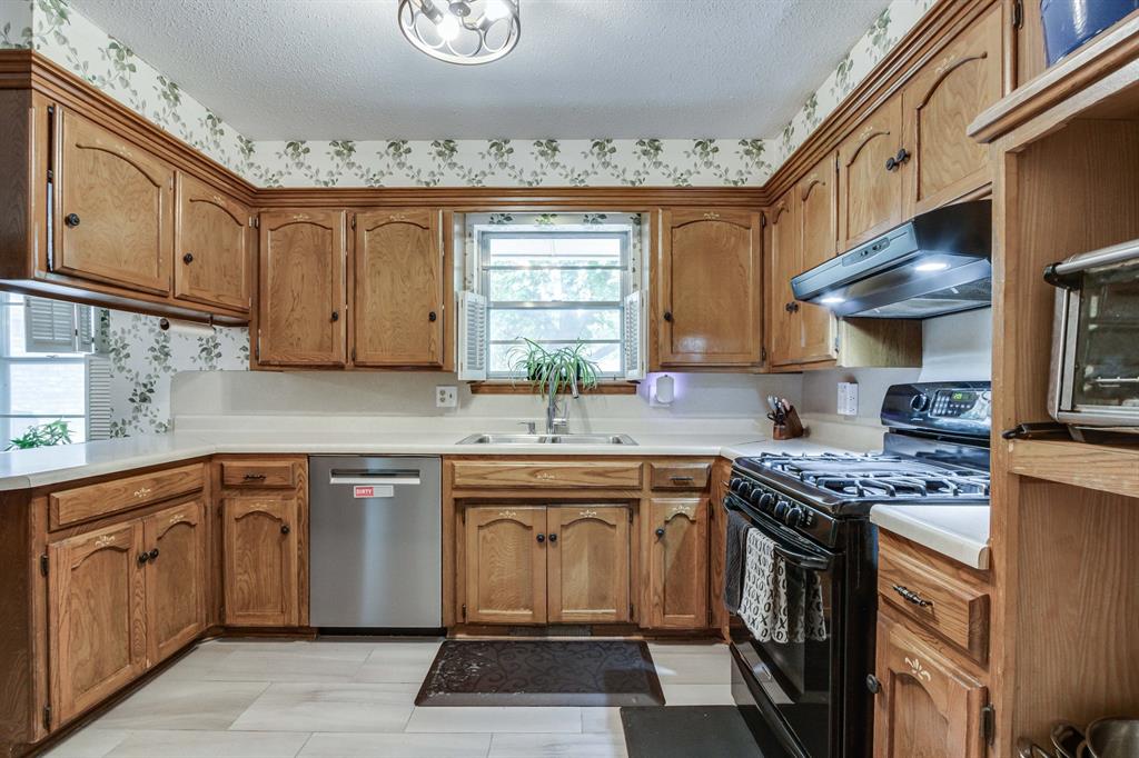 6312 NW 84th Street