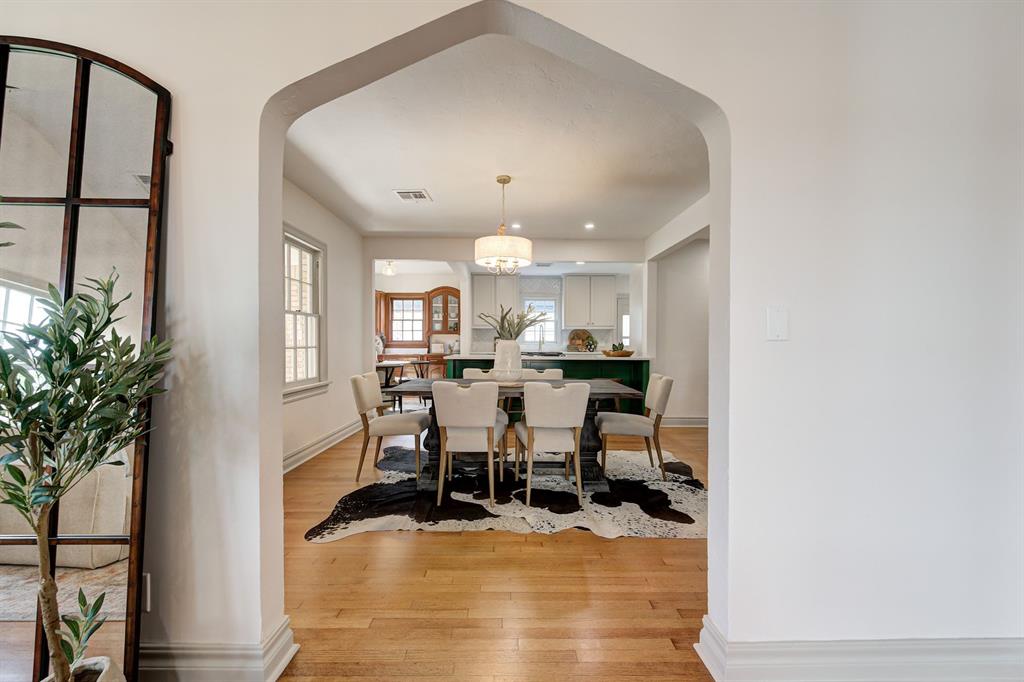 2324 NW 28th Street