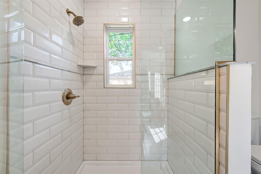 2324 NW 28th Street