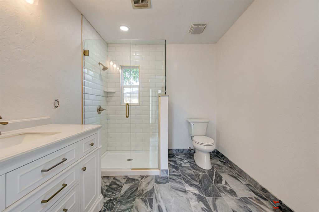 2324 NW 28th Street