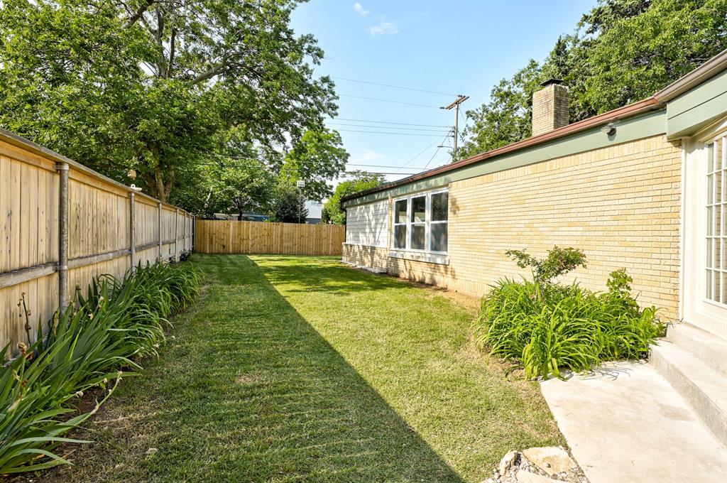 2324 NW 28th Street