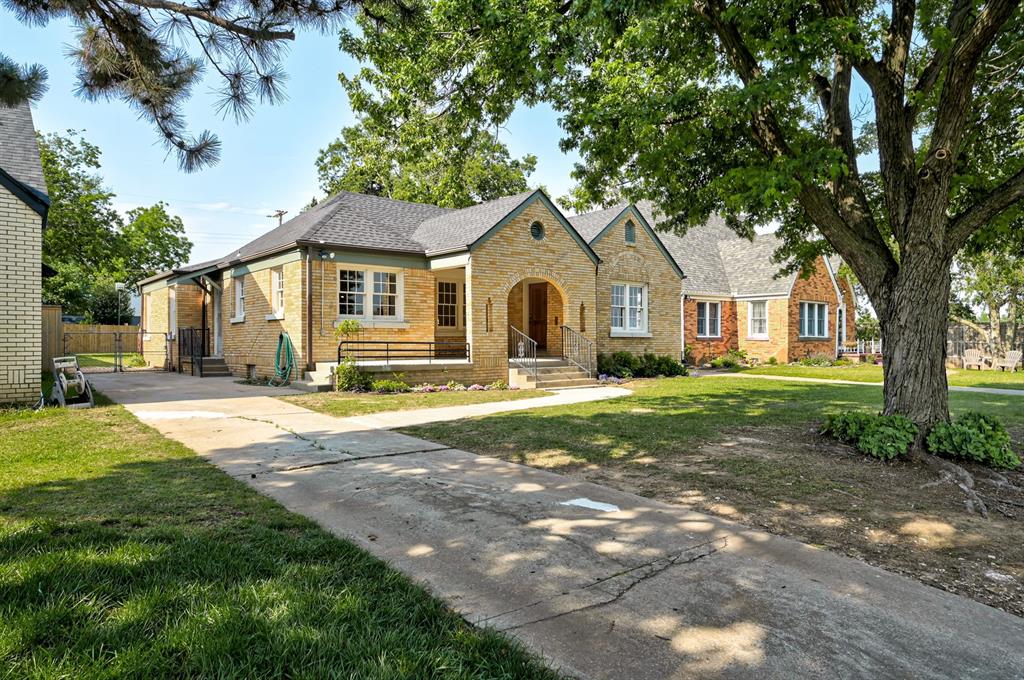 2324 NW 28th Street