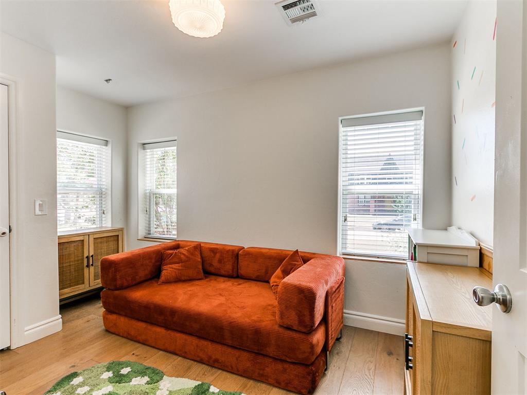 1719 NW 12th Street