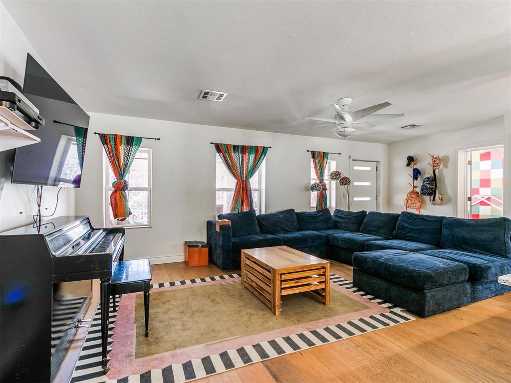 1719 NW 12th Street