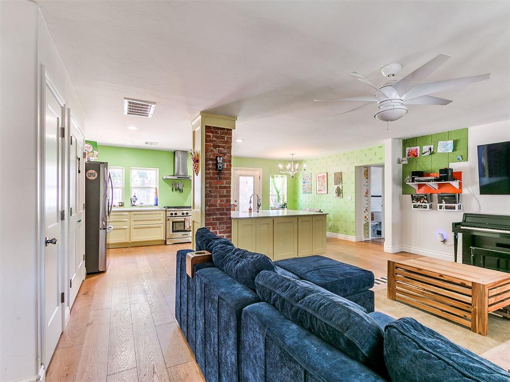 1719 NW 12th Street