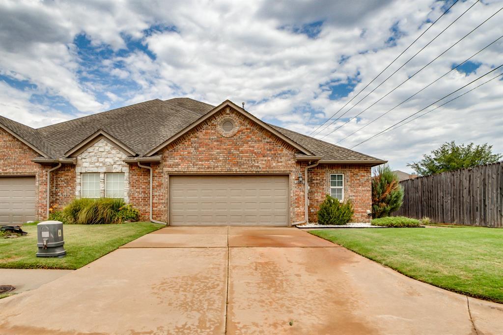 1601 Laurel Place