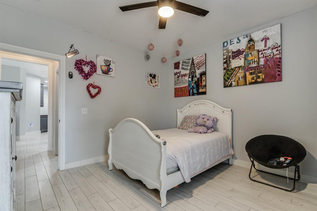 1601 Laurel Place