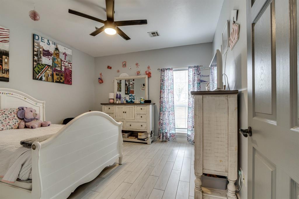 1601 Laurel Place