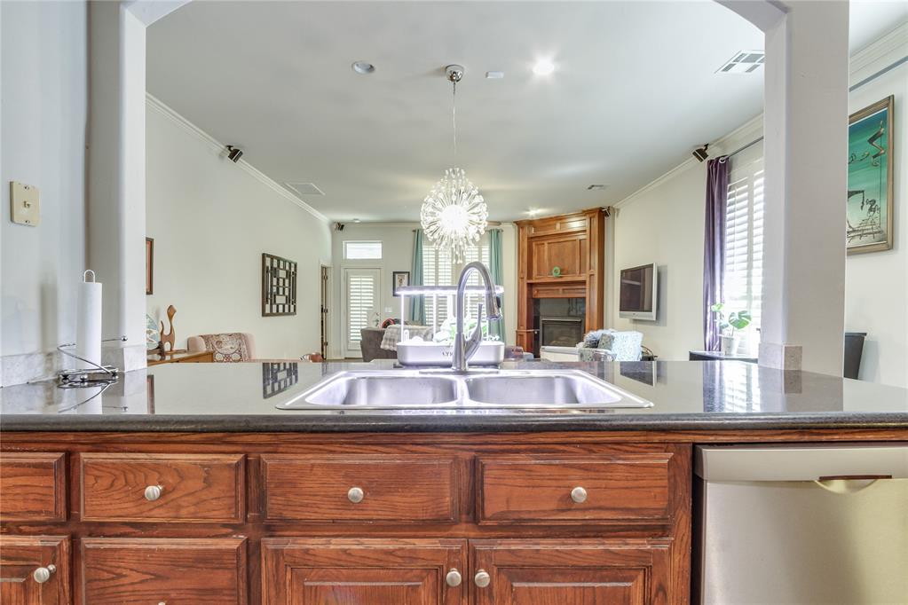 3101 Ladybank Lane