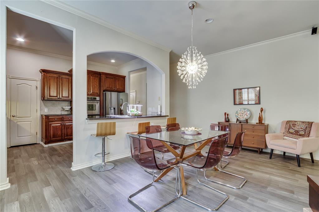 3101 Ladybank Lane