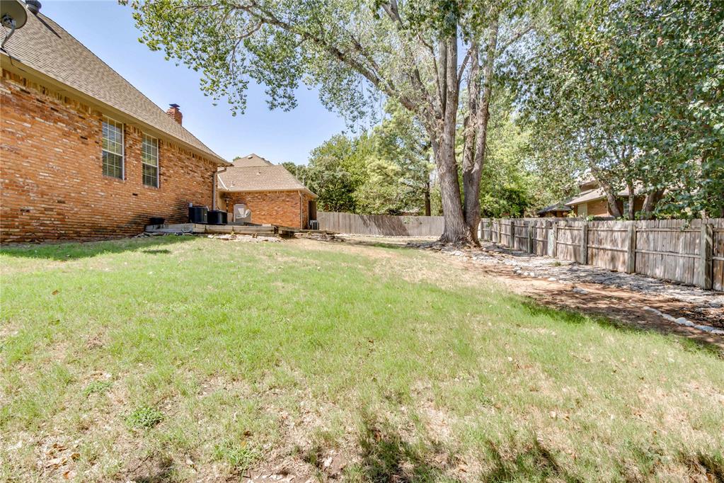 2301 Bay Hill Place