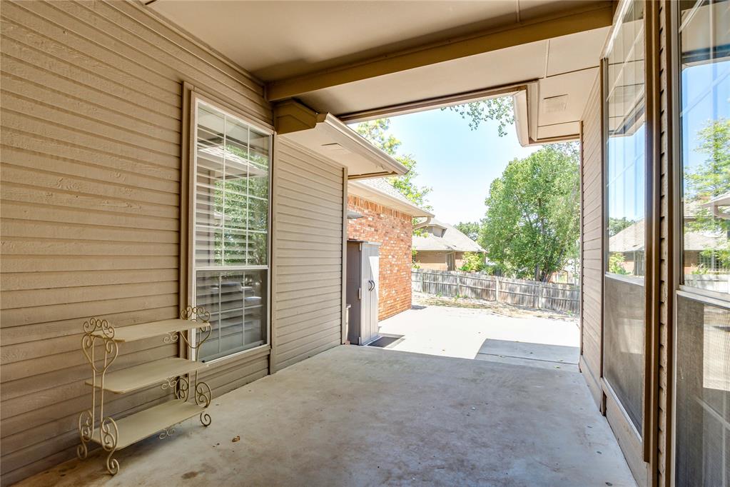 2301 Bay Hill Place
