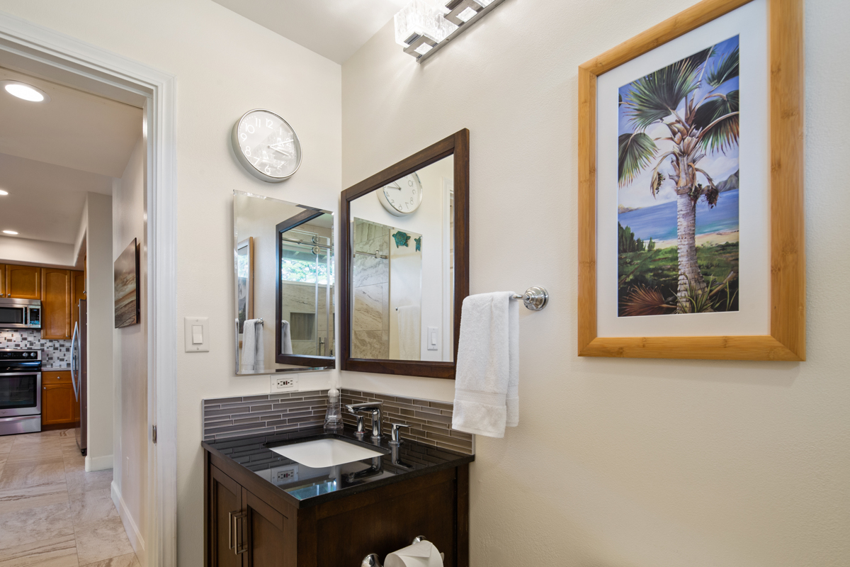 69-555 WAIKOLOA BEACH DR 2001