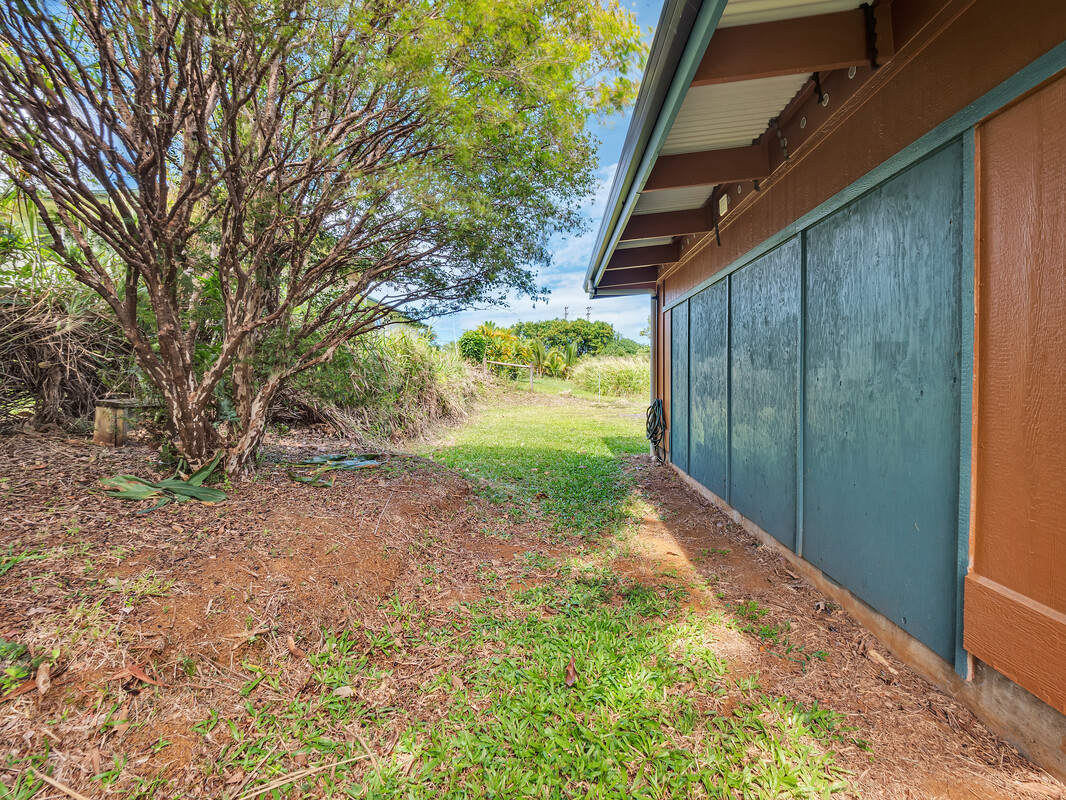 29-2219 OLD MAMALAHOA HIGHWAY