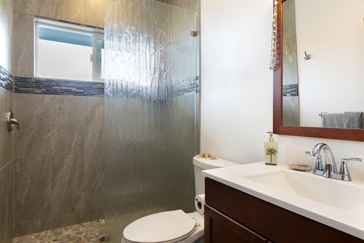 88-1523 UMI AVE