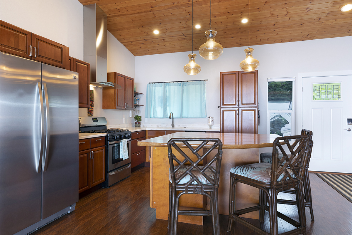 88-1523 UMI AVE