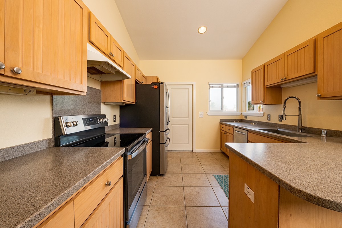73-1121 KUULEIALOHA CIRCLE