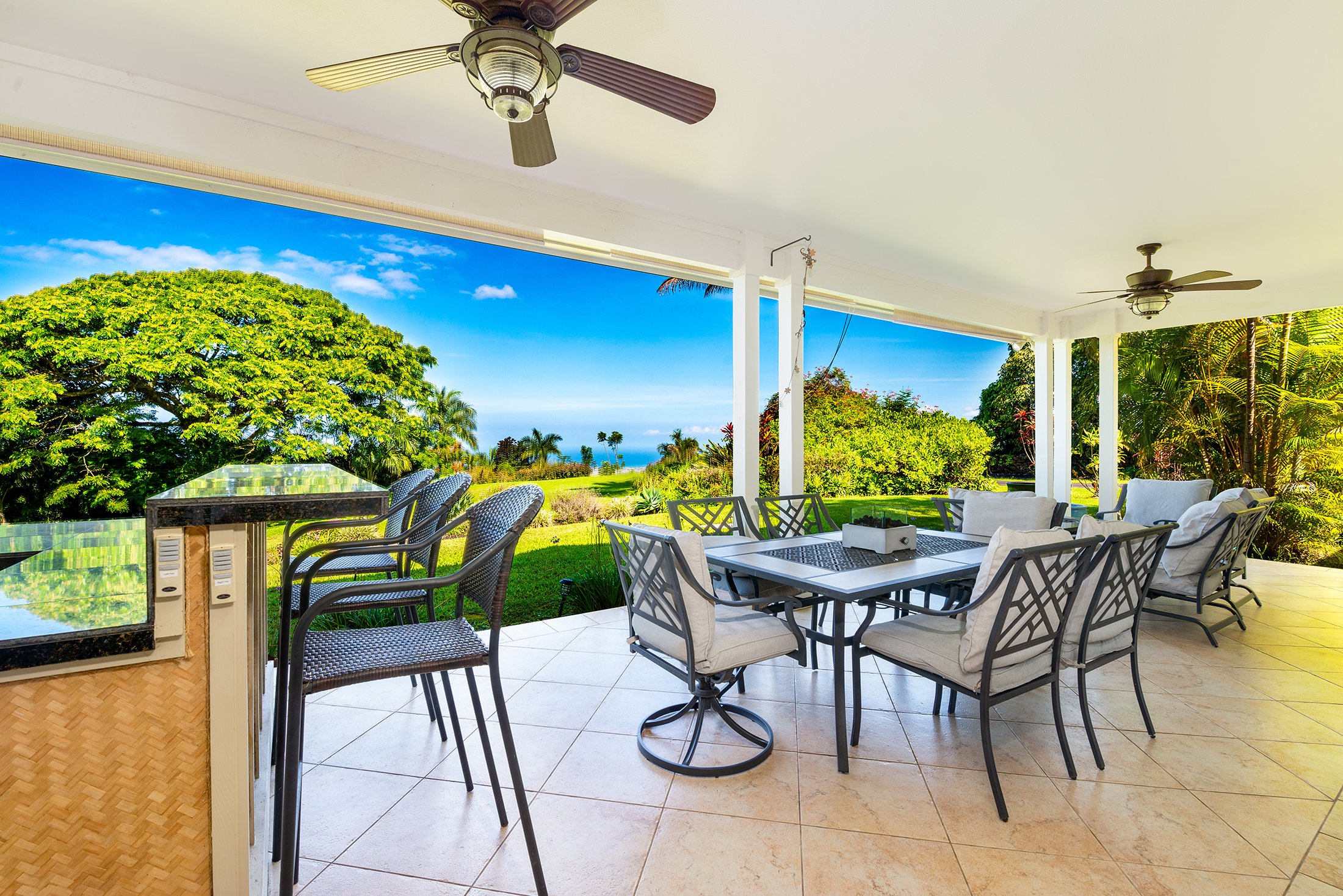 75-5792 MAMALAHOA HIGHWAY