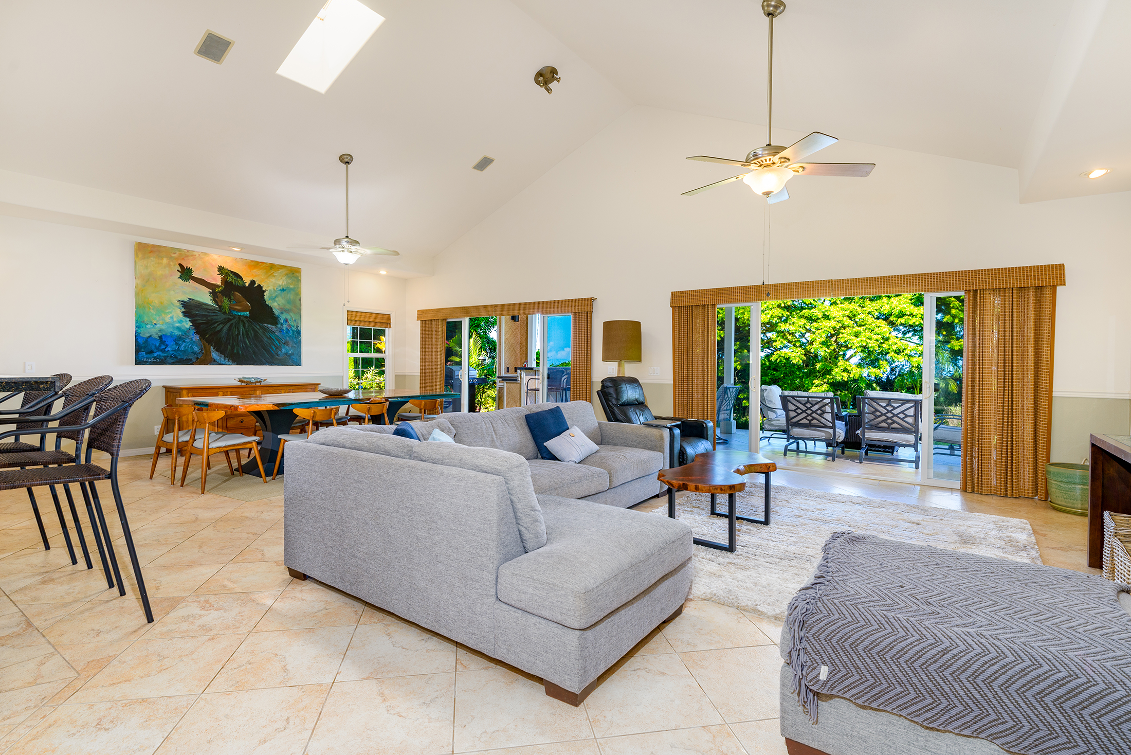 75-5792 MAMALAHOA HIGHWAY