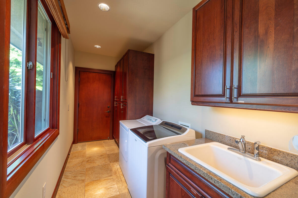 62-3600 AMAUI PL 345