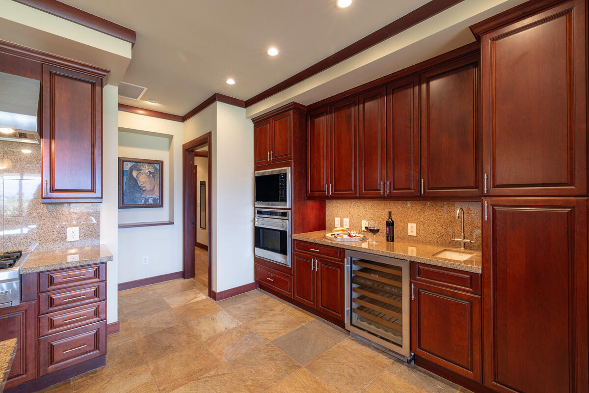 62-3600 AMAUI PL 345