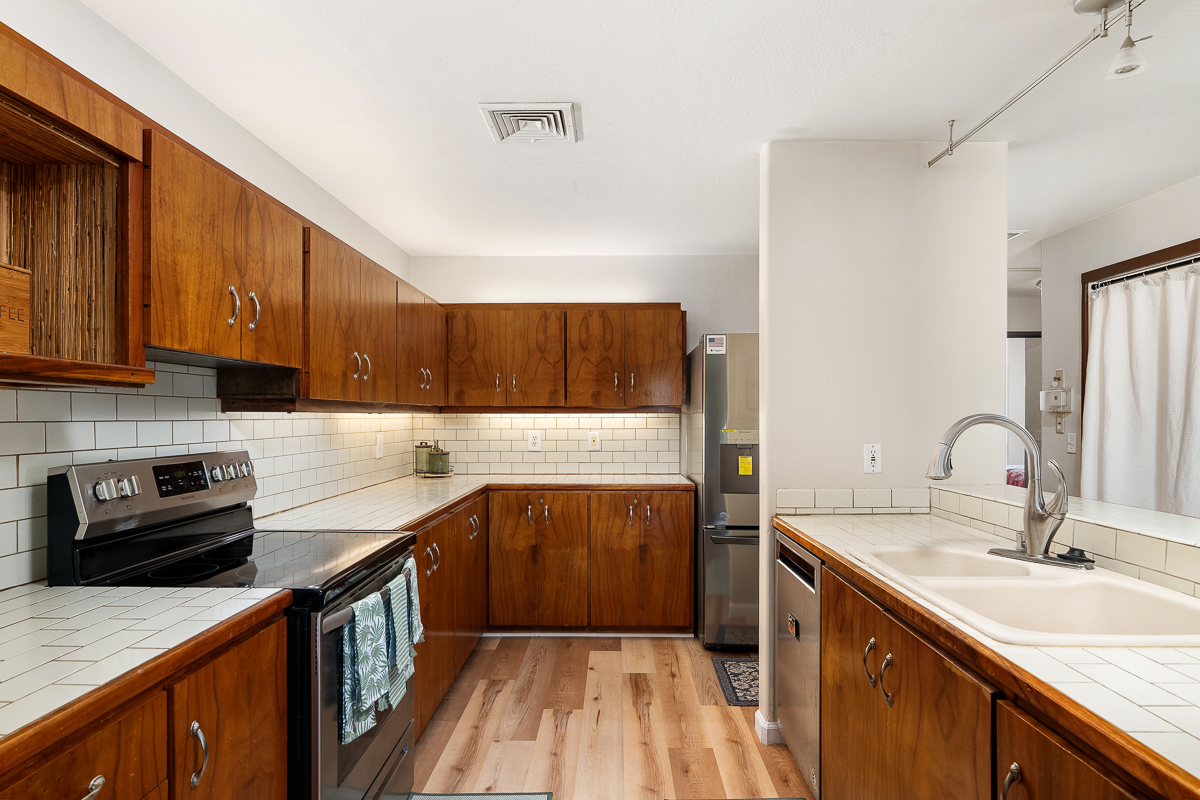 78-261 MANUKAI ST 903